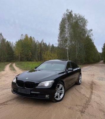 BMW f01 2009 3.0d BMW f01 2009 3.0d